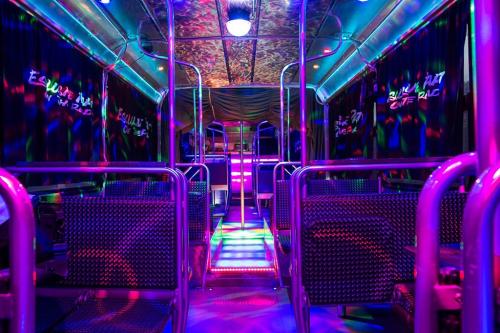 Fashion-bus-149