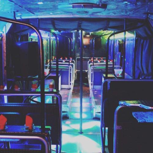 Fashion-bus-185